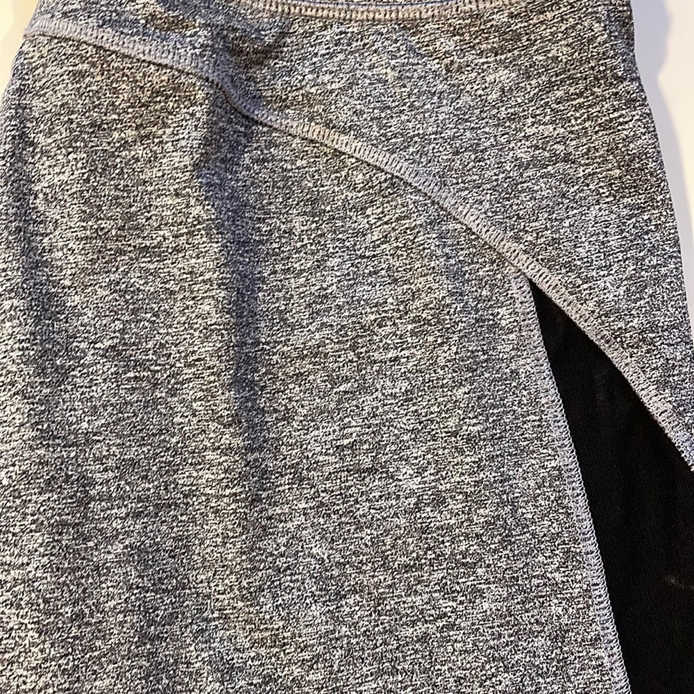 Forever 21 sheer side leggings - Picture 2 of 5